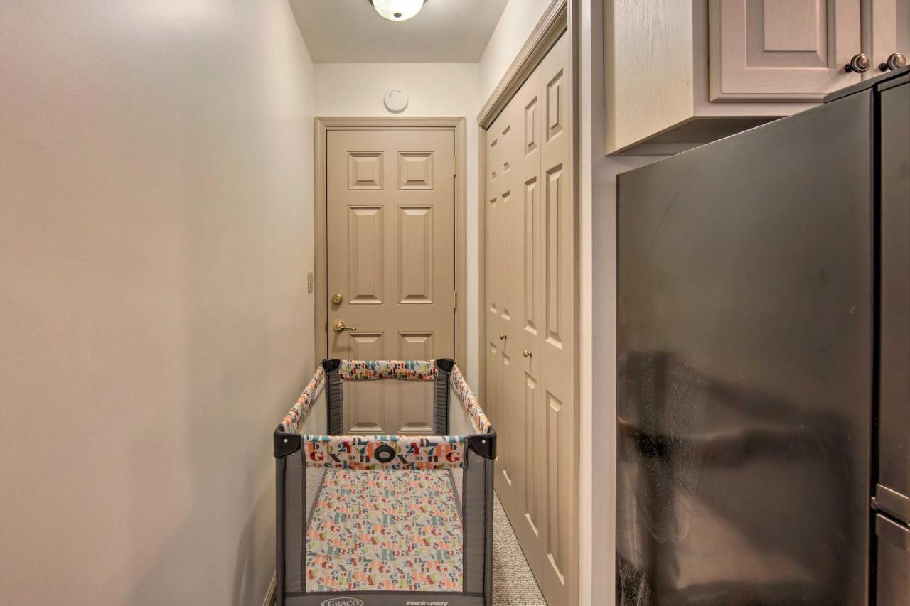 Cozy Garden Room In Welsh Mountain Suites! New Holland ภายนอก รูปภาพ