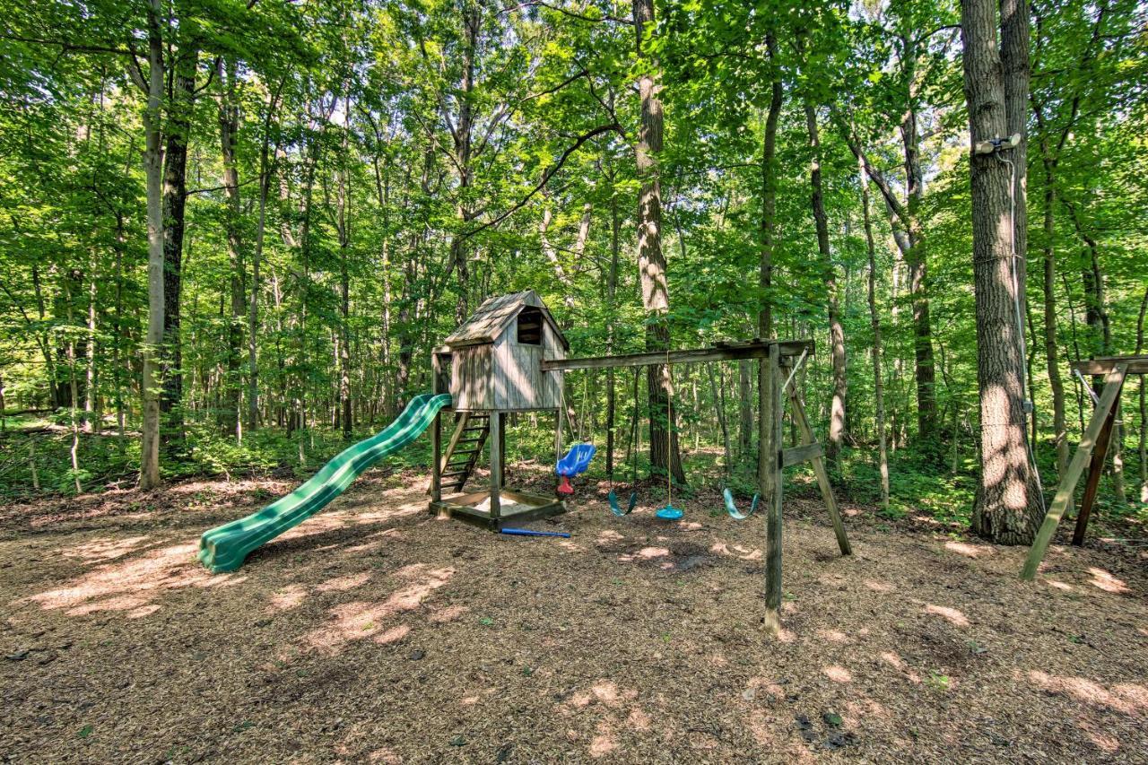 Cozy Garden Room In Welsh Mountain Suites! New Holland ภายนอก รูปภาพ